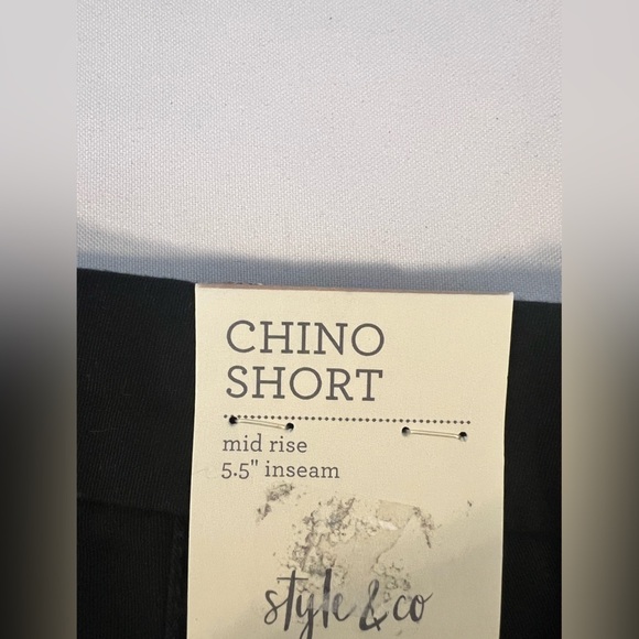 NWT Women's Black mid rise modest chino shorts Size: 12 - Picture 10 of 13